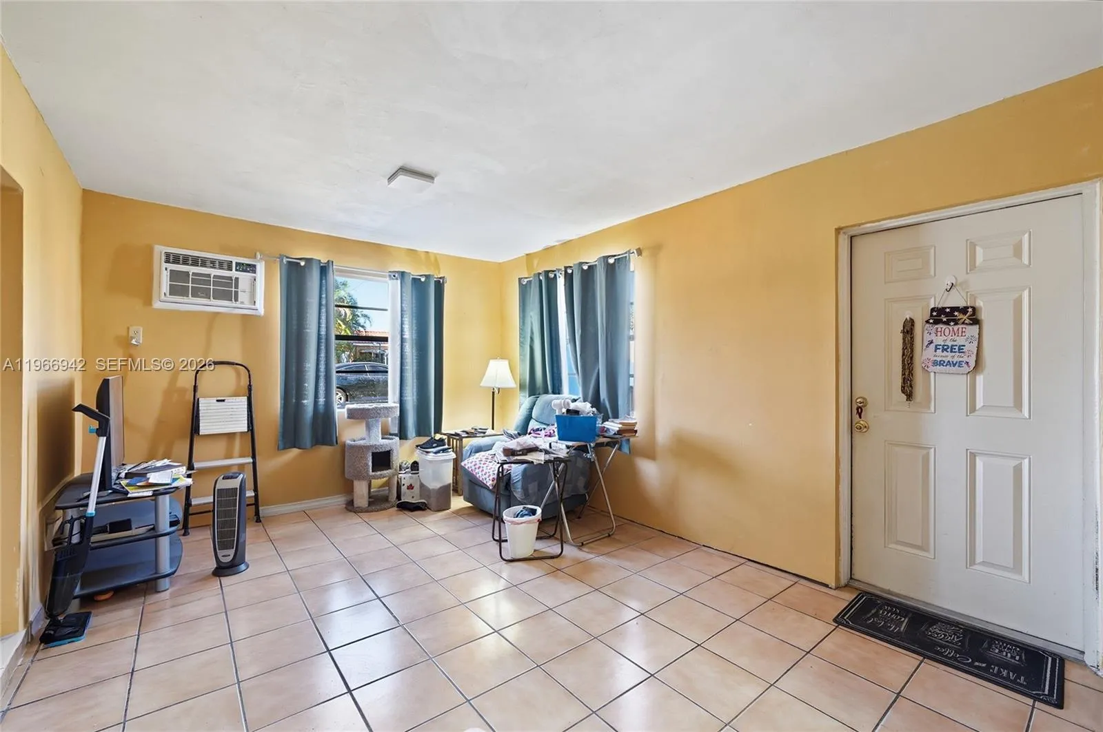 4791 W 3rd Ave, Hialeah, Florida 33012, Hialeah, Florida 33012, 3 Bedrooms Bedrooms, ,2 BathroomsBathrooms,Residential,For Sale,4791 W 3rd Ave, Hialeah, Florida 33012,A11966942
