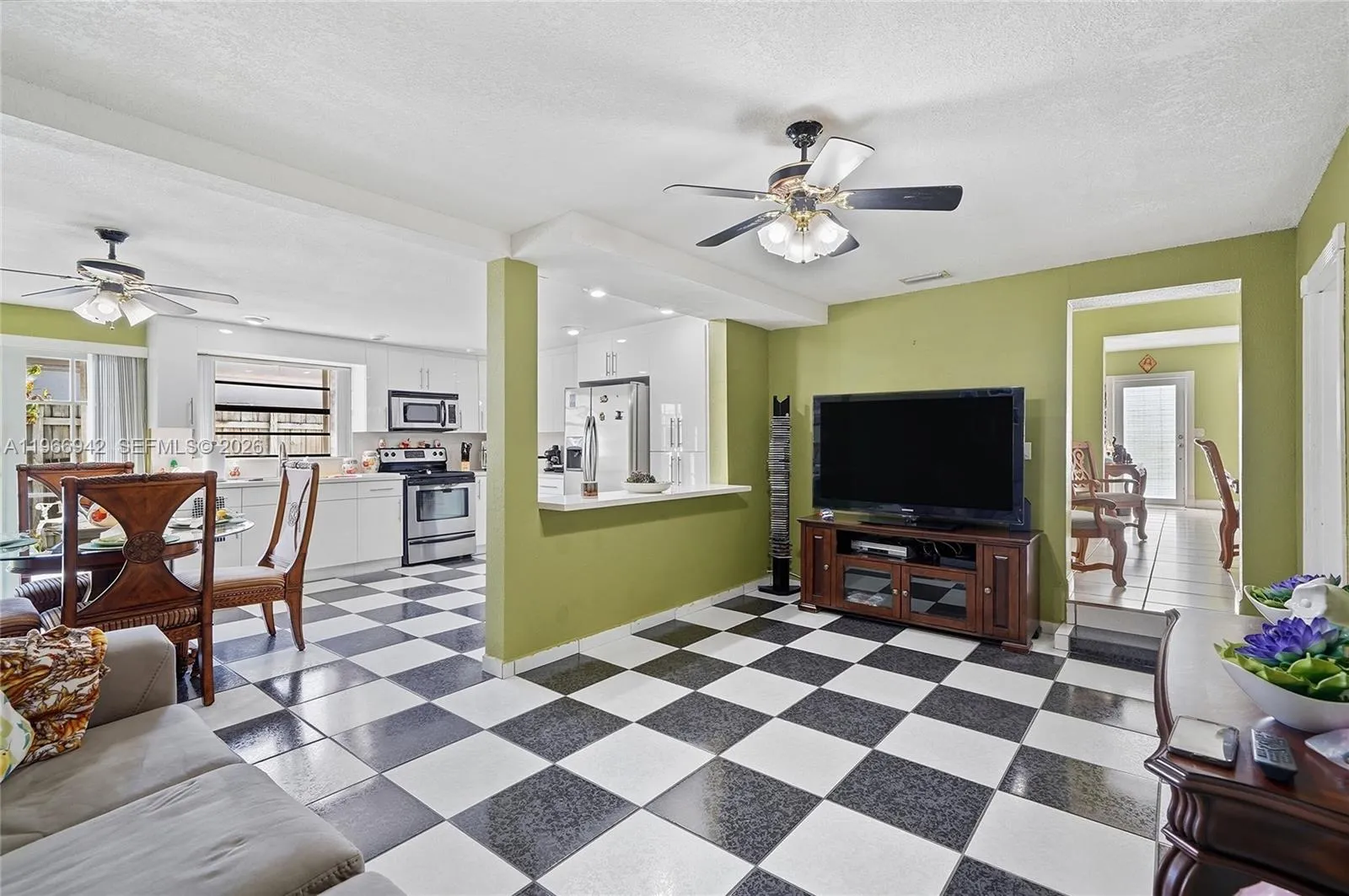 4791 W 3rd Ave, Hialeah, Florida 33012, Hialeah, Florida 33012, 3 Bedrooms Bedrooms, ,2 BathroomsBathrooms,Residential,For Sale,4791 W 3rd Ave, Hialeah, Florida 33012,A11966942