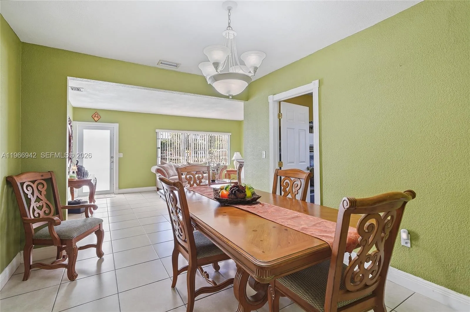 4791 W 3rd Ave, Hialeah, Florida 33012, Hialeah, Florida 33012, 3 Bedrooms Bedrooms, ,2 BathroomsBathrooms,Residential,For Sale,4791 W 3rd Ave, Hialeah, Florida 33012,A11966942