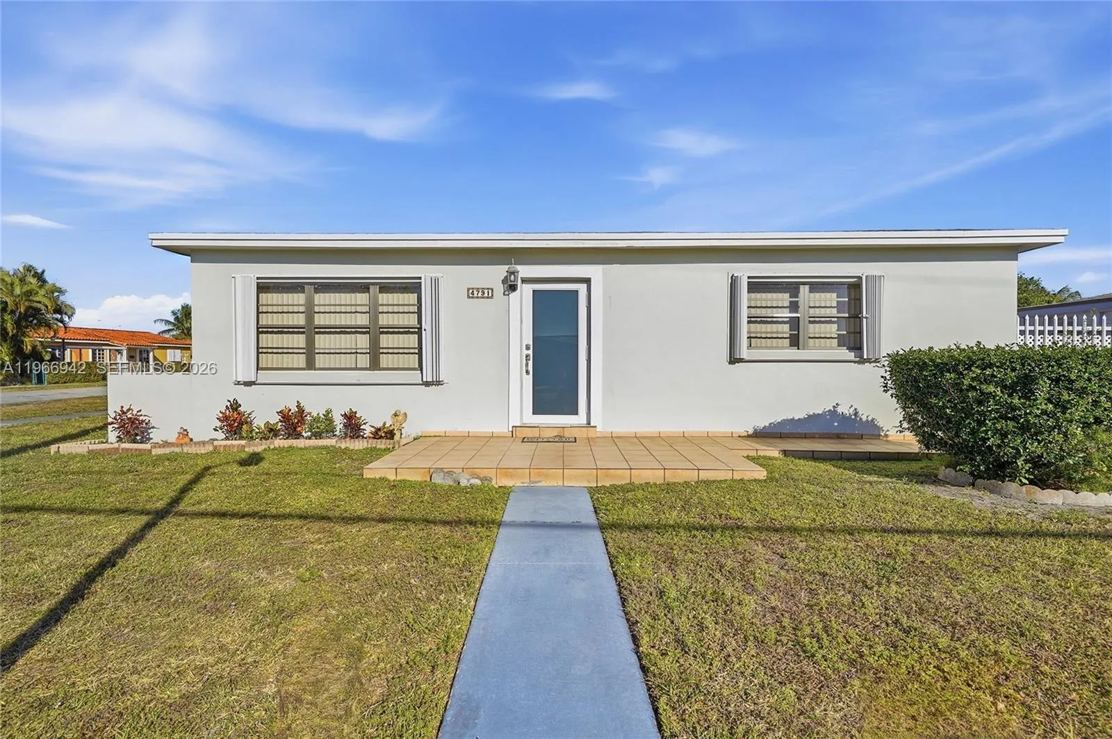 4791 W 3rd Ave, Hialeah, Florida 33012, Hialeah, Florida 33012, 3 Bedrooms Bedrooms, ,2 BathroomsBathrooms,Residential,For Sale,4791 W 3rd Ave, Hialeah, Florida 33012,A11966942