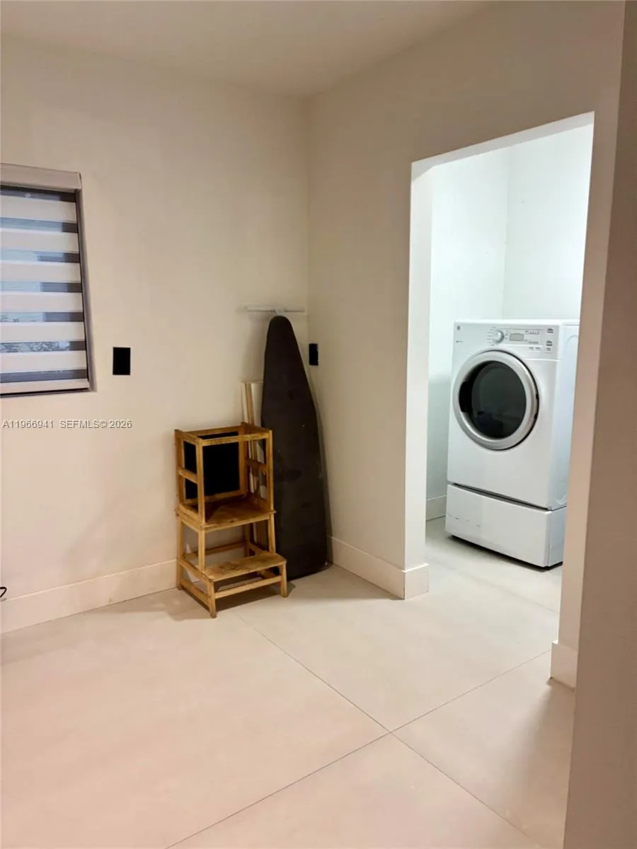 14324 Garden Dr, Miami, Florida 33168, Miami, Florida 33168, 5 Bedrooms Bedrooms, 5 Rooms Rooms,3 BathroomsBathrooms,Residential,For Sale,14324 Garden Dr, Miami, Florida 33168,A11966941