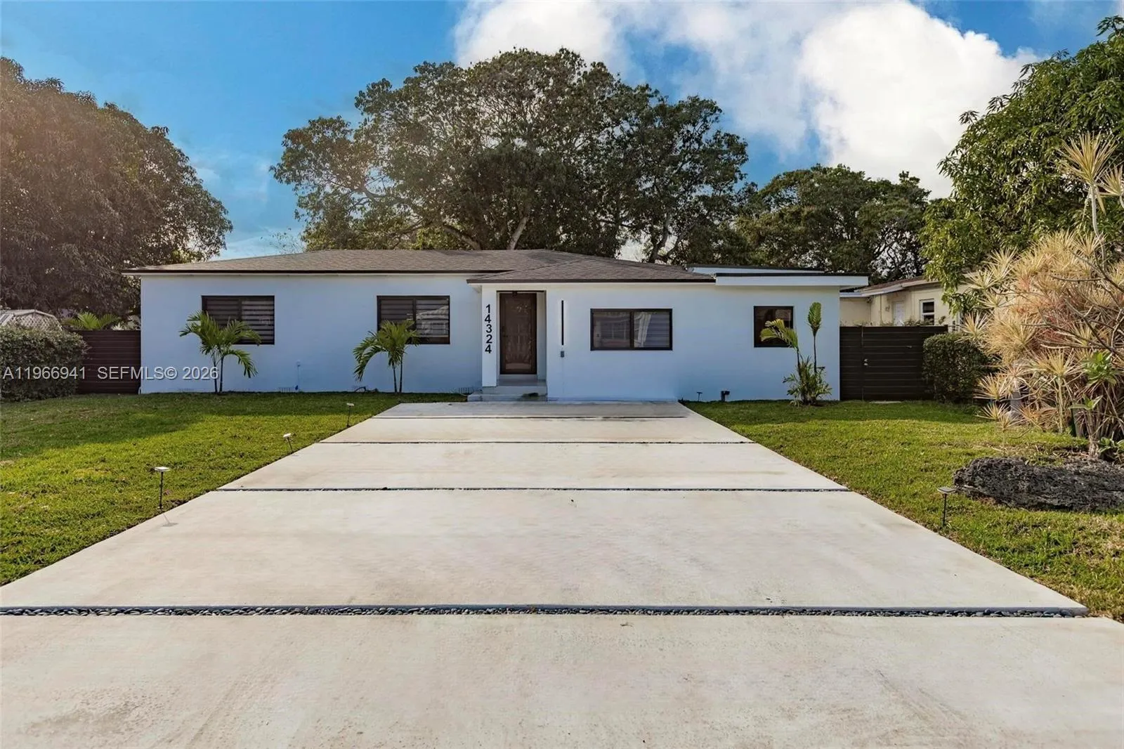14324 Garden Dr, Miami, Florida 33168, Miami, Florida 33168, 5 Bedrooms Bedrooms, 5 Rooms Rooms,3 BathroomsBathrooms,Residential,For Sale,14324 Garden Dr, Miami, Florida 33168,A11966941
