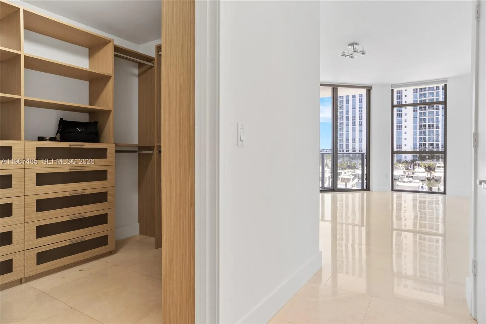 17301 Biscayne Blvd 305, North Miami Beach, Florid, North Miami Beach, Florida 33160, 2 Bedrooms Bedrooms, ,2 BathroomsBathrooms,Residential,For Sale,17301 Biscayne Blvd 305, North Miami Beach, Florid,A11967485