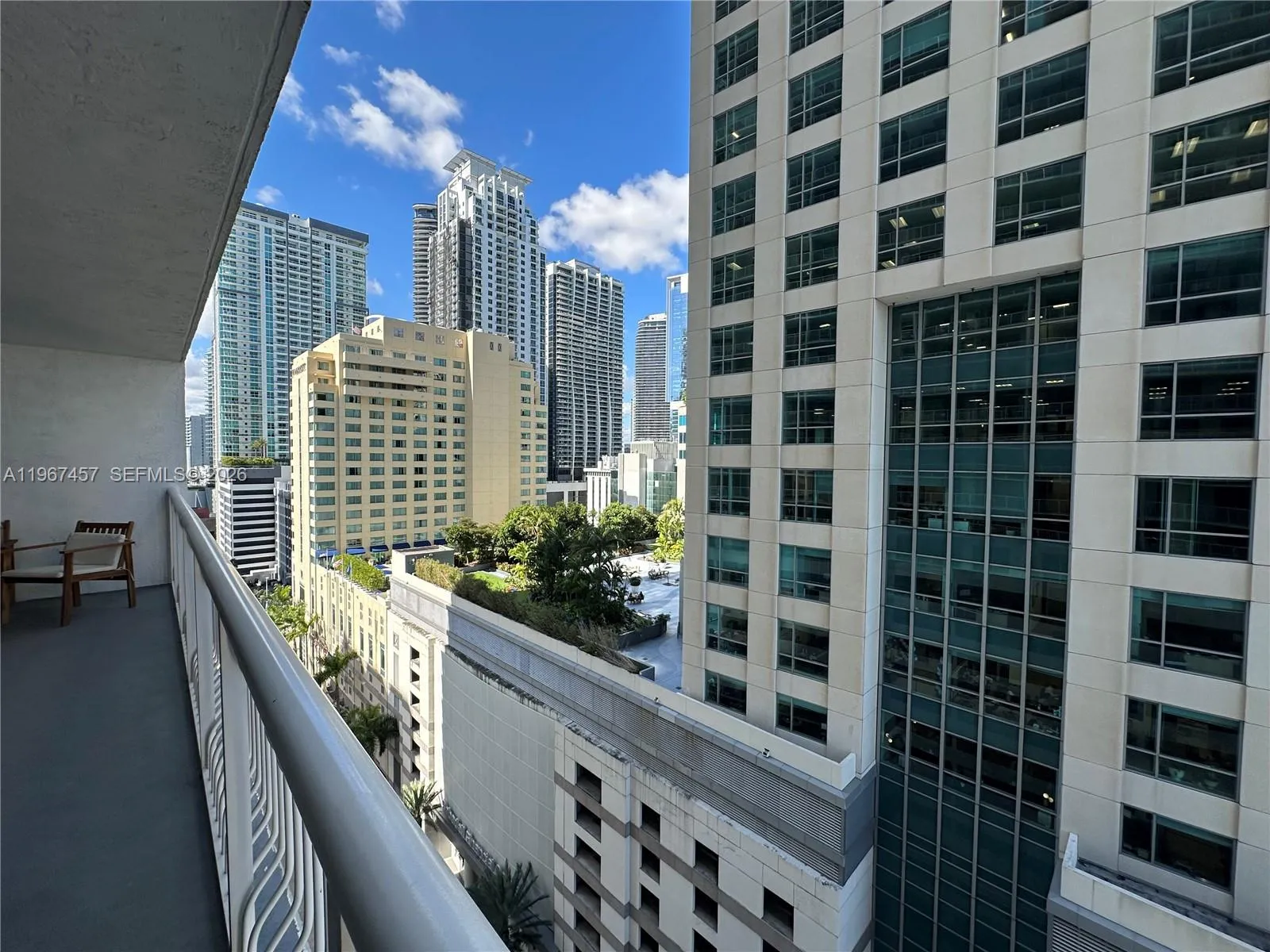 1200 Brickell Bay Dr 1712, Miami, Florida 33131, Miami, Florida 33131, 2 Bedrooms Bedrooms, ,1 BathroomBathrooms,Residential Lease,For Rent,1200 Brickell Bay Dr 1712, Miami, Florida 33131,A11967457