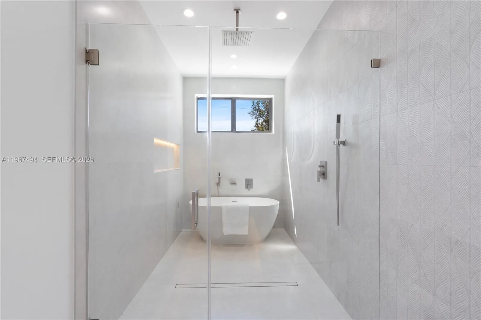 608 Sw 16th Ct, Fort Lauderdale, Florida 33315, Fort Lauderdale, Florida 33315, 4 Bedrooms Bedrooms, ,3 BathroomsBathrooms,Residential,For Sale,608 Sw 16th Ct, Fort Lauderdale, Florida 33315,A11967494