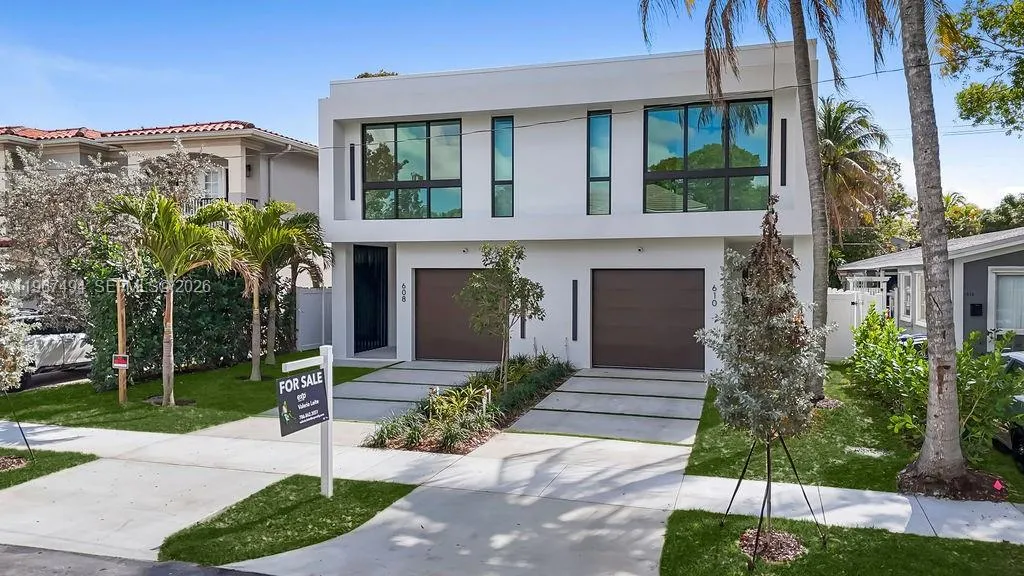 608 Sw 16th Ct, Fort Lauderdale, Florida 33315, Fort Lauderdale, Florida 33315, 4 Bedrooms Bedrooms, ,3 BathroomsBathrooms,Residential,For Sale,608 Sw 16th Ct, Fort Lauderdale, Florida 33315,A11967494