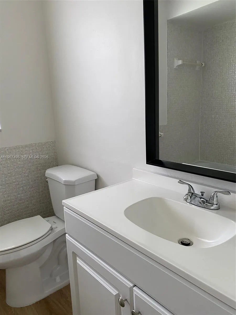 700 Layne Blvd 116, Hallandale Beach, Florida 3300, Hallandale Beach, Florida 33009, 1 Bedroom Bedrooms, ,1 BathroomBathrooms,Residential Lease,For Rent,700 Layne Blvd 116, Hallandale Beach, Florida 3300,A11967495
