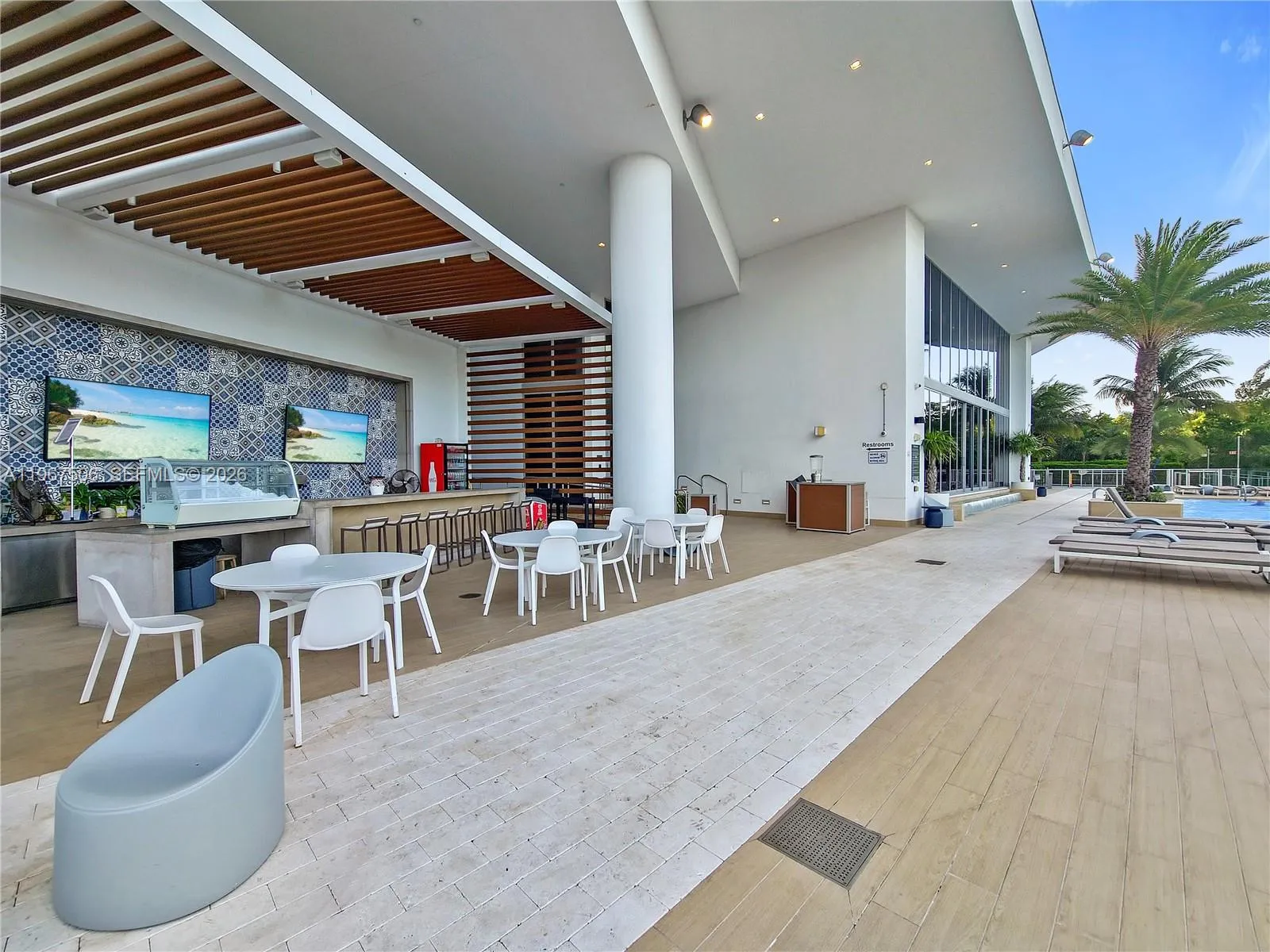 16385 Biscayne Blvd 3020, North Miami Beach, Flori, North Miami Beach, Florida 33160, 1 Bedroom Bedrooms, ,2 BathroomsBathrooms,Residential Lease,For Rent,16385 Biscayne Blvd 3020, North Miami Beach, Flori,A11967506