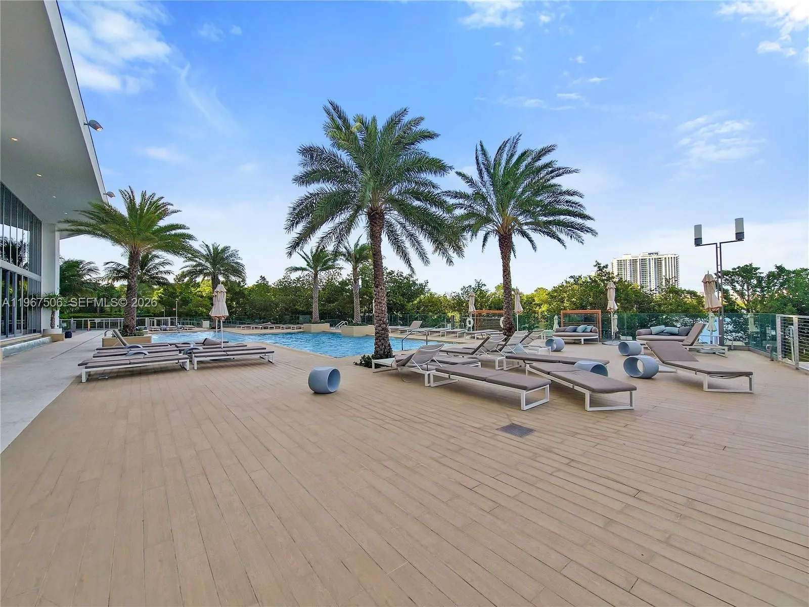 16385 Biscayne Blvd 3020, North Miami Beach, Flori, North Miami Beach, Florida 33160, 1 Bedroom Bedrooms, ,2 BathroomsBathrooms,Residential Lease,For Rent,16385 Biscayne Blvd 3020, North Miami Beach, Flori,A11967506