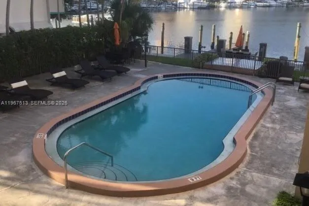 2420 Diana Dr 202, Hallandale Beach, Florida 33009, Hallandale Beach, Florida 33009, 2 Bedrooms Bedrooms, ,2 BathroomsBathrooms,Residential Lease,For Rent,2420 Diana Dr 202, Hallandale Beach, Florida 33009,A11967513
