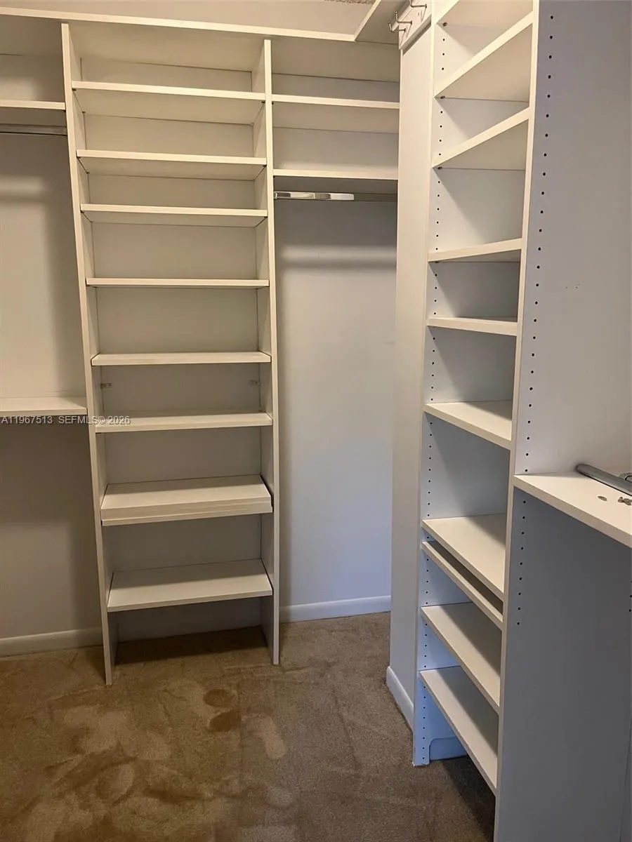 2420 Diana Dr 202, Hallandale Beach, Florida 33009, Hallandale Beach, Florida 33009, 2 Bedrooms Bedrooms, ,2 BathroomsBathrooms,Residential Lease,For Rent,2420 Diana Dr 202, Hallandale Beach, Florida 33009,A11967513