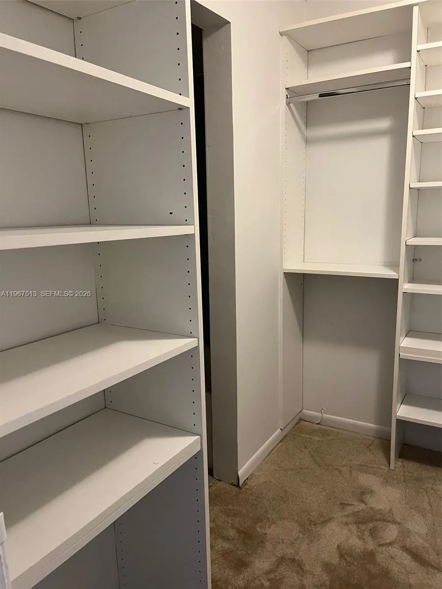 2420 Diana Dr 202, Hallandale Beach, Florida 33009, Hallandale Beach, Florida 33009, 2 Bedrooms Bedrooms, ,2 BathroomsBathrooms,Residential Lease,For Rent,2420 Diana Dr 202, Hallandale Beach, Florida 33009,A11967513