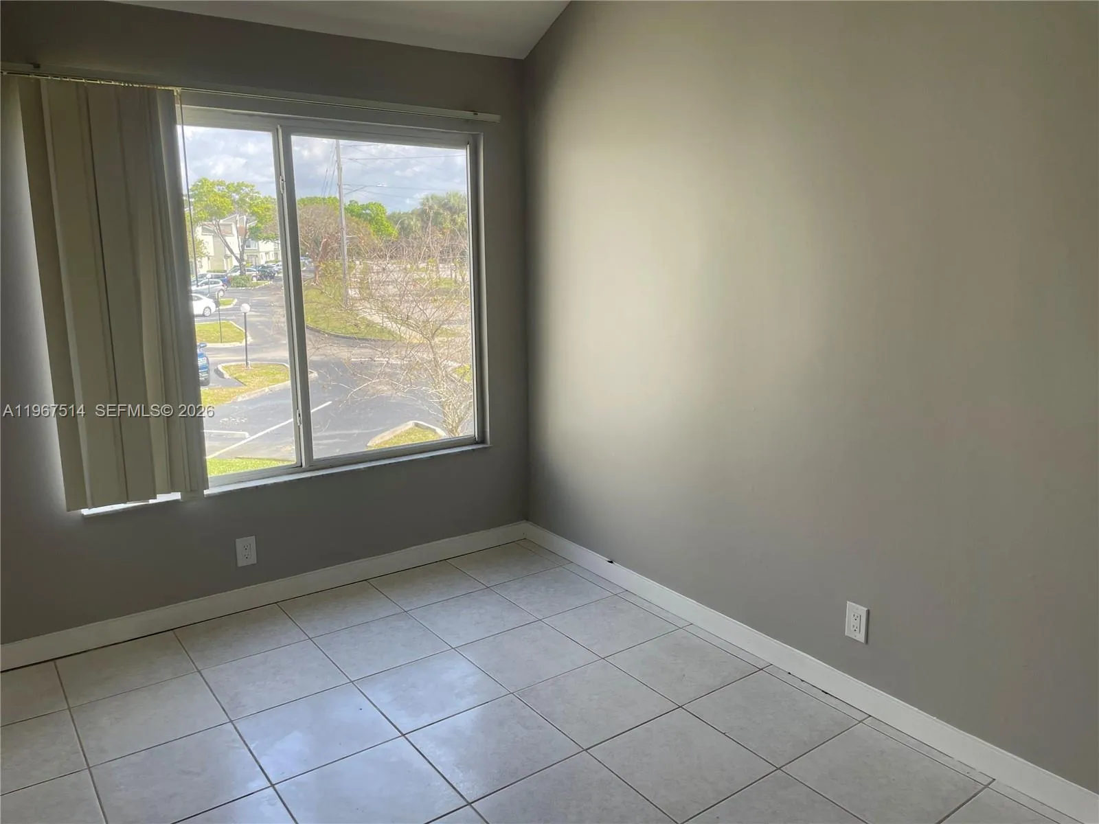 8043 Lagos De Campo Blvd F-3, Tamarac, Florida 333, Tamarac, Florida 33321, 3 Bedrooms Bedrooms, ,2 BathroomsBathrooms,Residential Lease,For Rent,8043 Lagos De Campo Blvd F-3, Tamarac, Florida 333,A11967514
