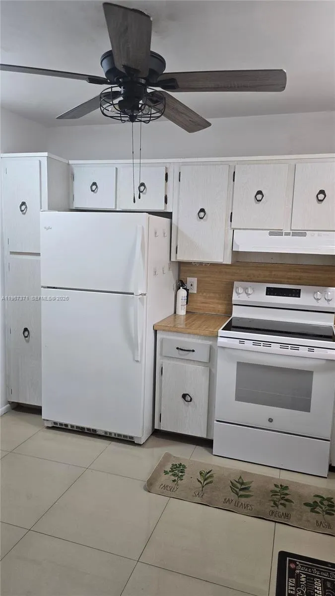 3351 Nw 85th Ave 316, Coral Springs, Florida 33065, Coral Springs, Florida 33065, 2 Bedrooms Bedrooms, ,2 BathroomsBathrooms,Residential,For Sale,3351 Nw 85th Ave 316, Coral Springs, Florida 33065,A11967371