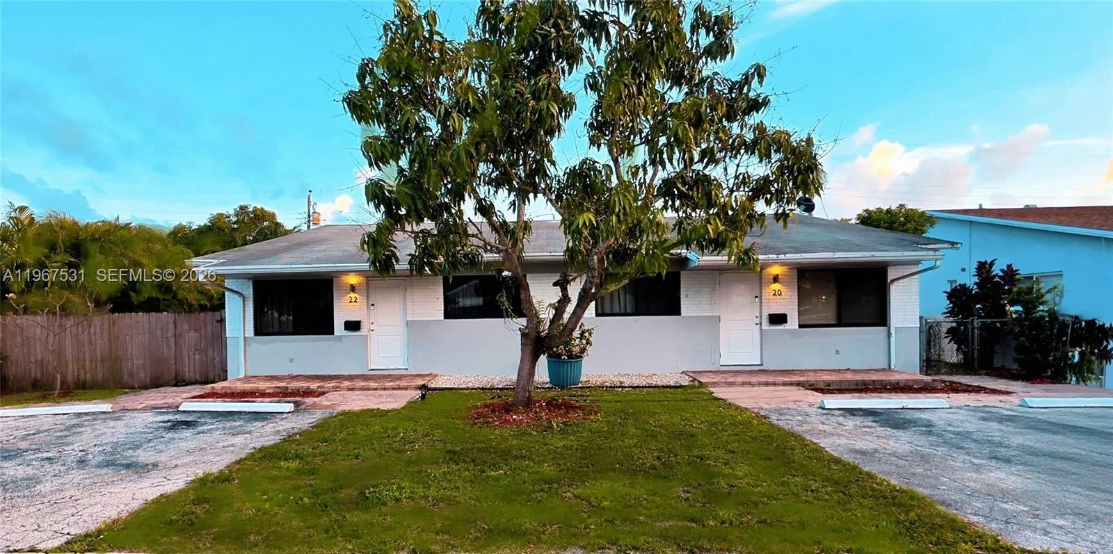 20 Se 12th St, Dania Beach, Florida 33004, Dania Beach, Florida 33004, ,Residential Income,For Sale,20 Se 12th St, Dania Beach, Florida 33004,A11967531