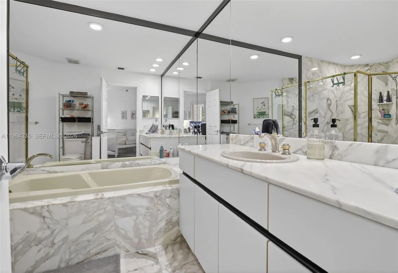 3500 Island Bl D-201, Aventura, Florida 33160, Aventura, Florida 33160, 3 Bedrooms Bedrooms, ,3 BathroomsBathrooms,Residential,For Sale,3500 Island Bl D-201, Aventura, Florida 33160,A11964335