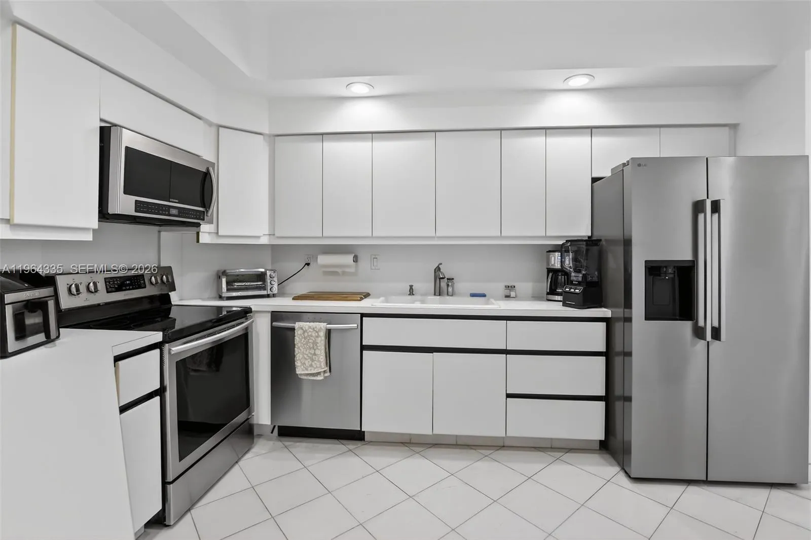 3500 Island Bl D-201, Aventura, Florida 33160, Aventura, Florida 33160, 3 Bedrooms Bedrooms, ,3 BathroomsBathrooms,Residential,For Sale,3500 Island Bl D-201, Aventura, Florida 33160,A11964335
