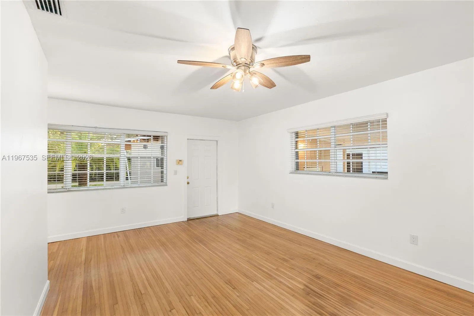 4487 Sw 15th Ter, Miami, Florida 33134, Miami, Florida 33134, 3 Bedrooms Bedrooms, ,2 BathroomsBathrooms,Residential,For Sale,4487 Sw 15th Ter, Miami, Florida 33134,A11967535