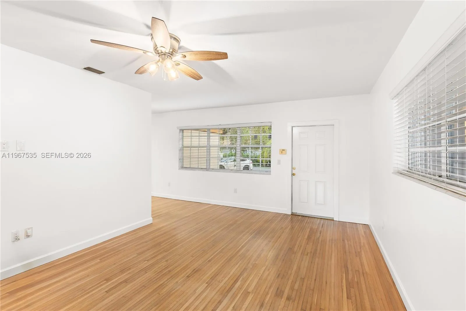 4487 Sw 15th Ter, Miami, Florida 33134, Miami, Florida 33134, 3 Bedrooms Bedrooms, ,2 BathroomsBathrooms,Residential,For Sale,4487 Sw 15th Ter, Miami, Florida 33134,A11967535