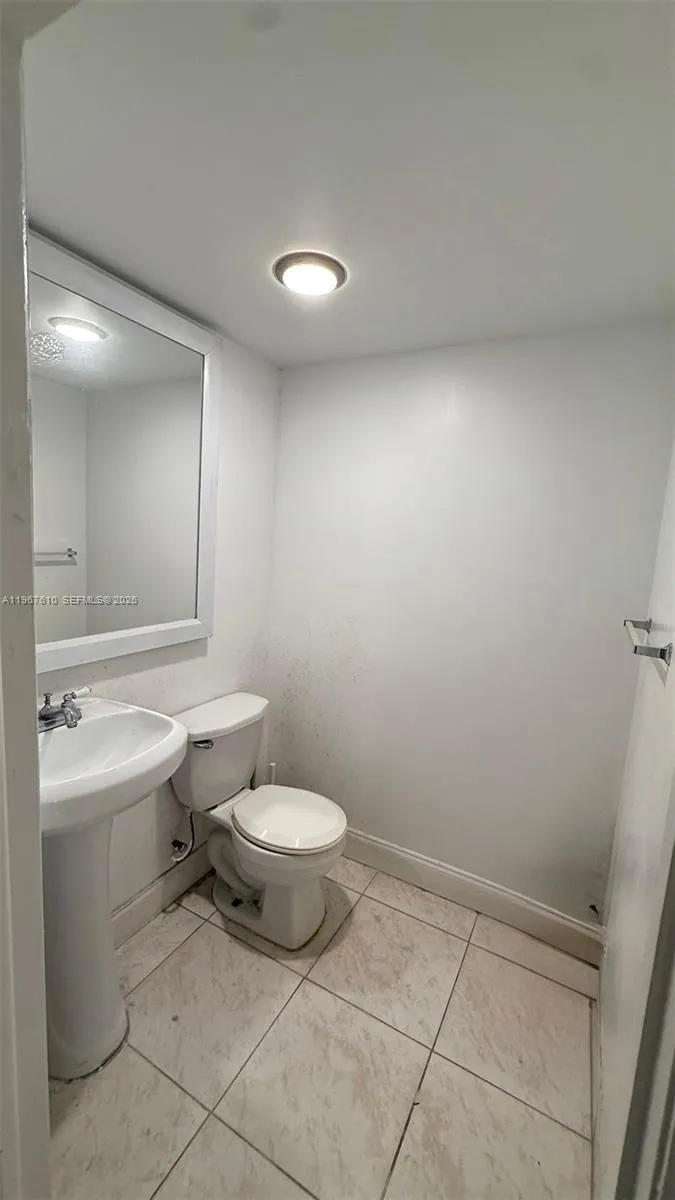 12237 Sw 132nd Ct 10, Miami, Florida 33186, Miami, Florida 33186, ,Commercial Lease,For Rent,12237 Sw 132nd Ct 10, Miami, Florida 33186,A11967610