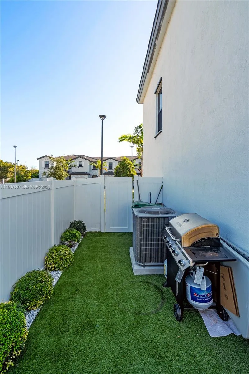 20394 Nw 4th Ct 20394, Miami Gardens, Florida 3316, Miami Gardens, Florida 33169, 3 Bedrooms Bedrooms, ,2 BathroomsBathrooms,Residential,For Sale,20394 Nw 4th Ct 20394, Miami Gardens, Florida 3316,A11967607