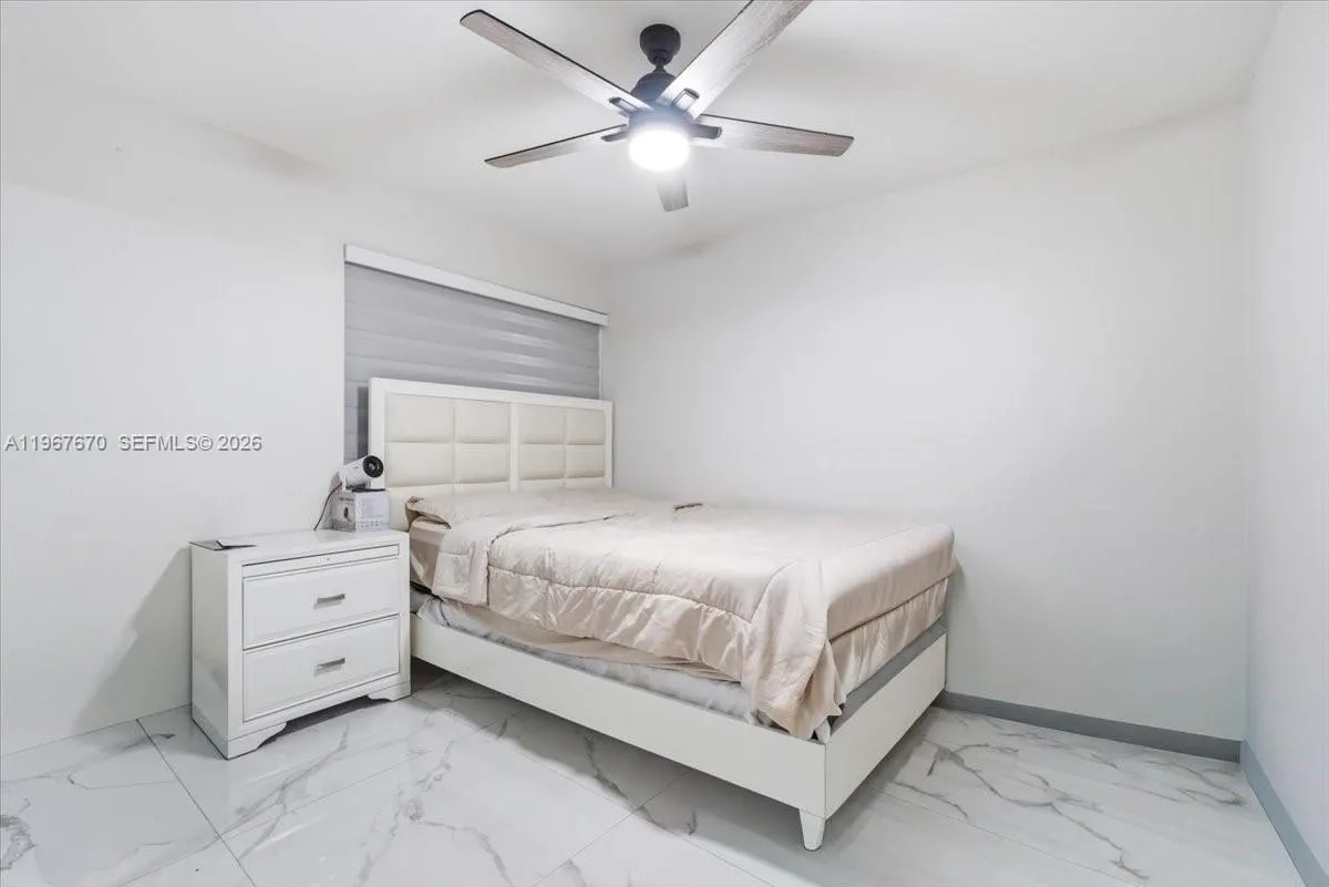 8027 Lake Dr 201, Doral, Florida 33166, Doral, Florida 33166, 2 Bedrooms Bedrooms, ,2 BathroomsBathrooms,Residential,For Sale,8027 Lake Dr 201, Doral, Florida 33166,A11967670