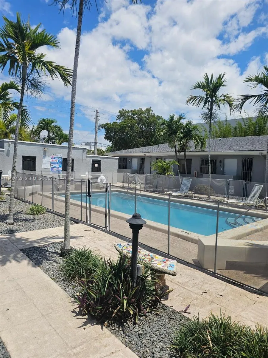 3475 Sw 1st Ave 14, Miami, Florida 33145, Miami, Florida 33145, 1 Bedroom Bedrooms, ,1 BathroomBathrooms,Residential Lease,For Rent,3475 Sw 1st Ave 14, Miami, Florida 33145,A11967453