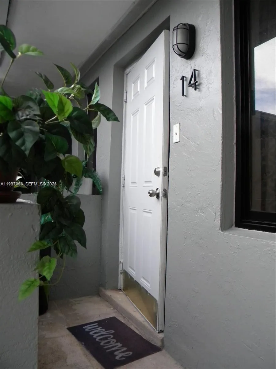 3475 Sw 1st Ave 14, Miami, Florida 33145, Miami, Florida 33145, 1 Bedroom Bedrooms, ,1 BathroomBathrooms,Residential Lease,For Rent,3475 Sw 1st Ave 14, Miami, Florida 33145,A11967453
