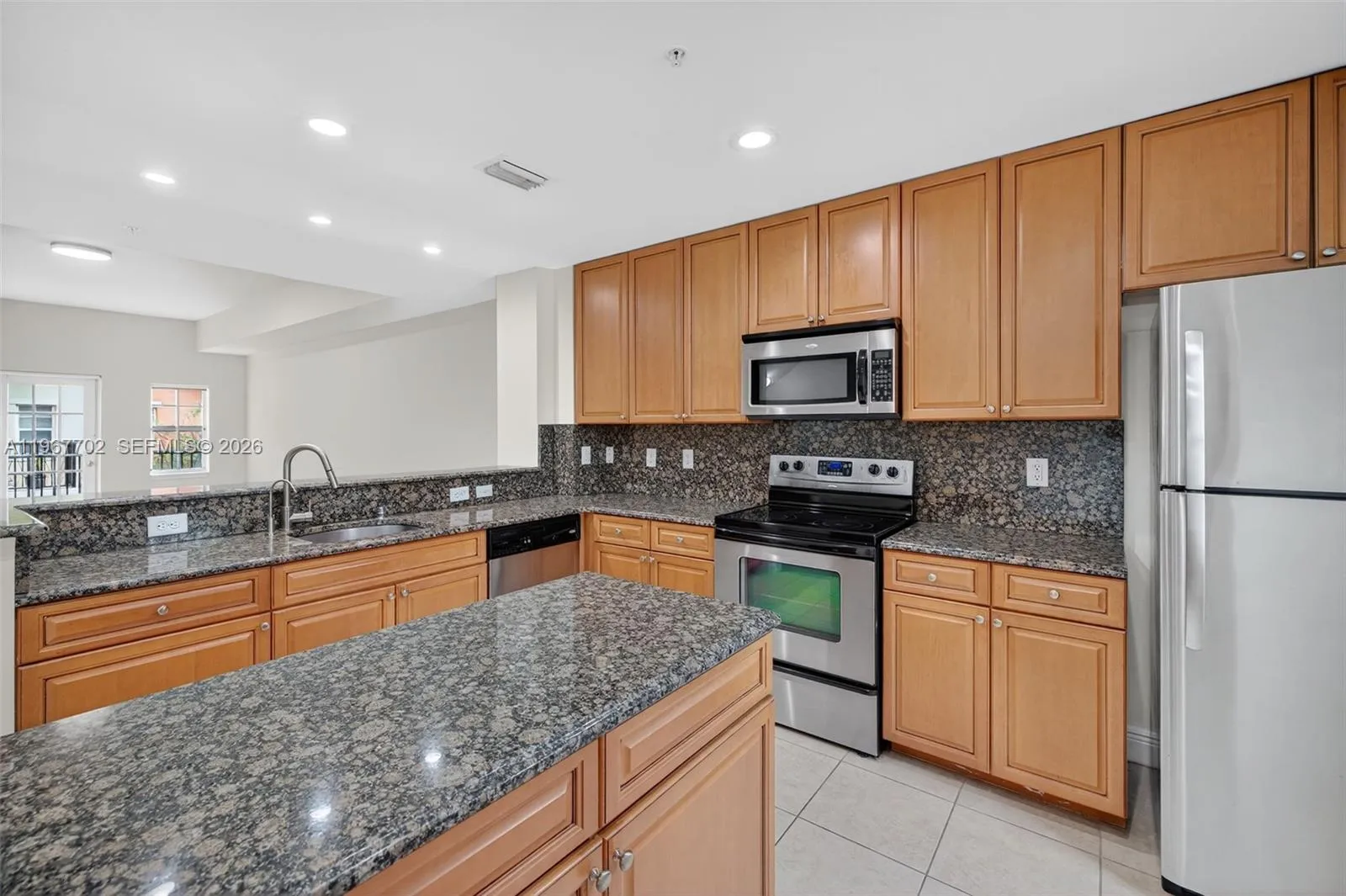 617 Sw 1st Ave, Pompano Beach, Florida 33060, Pompano Beach, Florida 33060, 3 Bedrooms Bedrooms, ,2 BathroomsBathrooms,Residential,For Sale,617 Sw 1st Ave, Pompano Beach, Florida 33060,A11967702