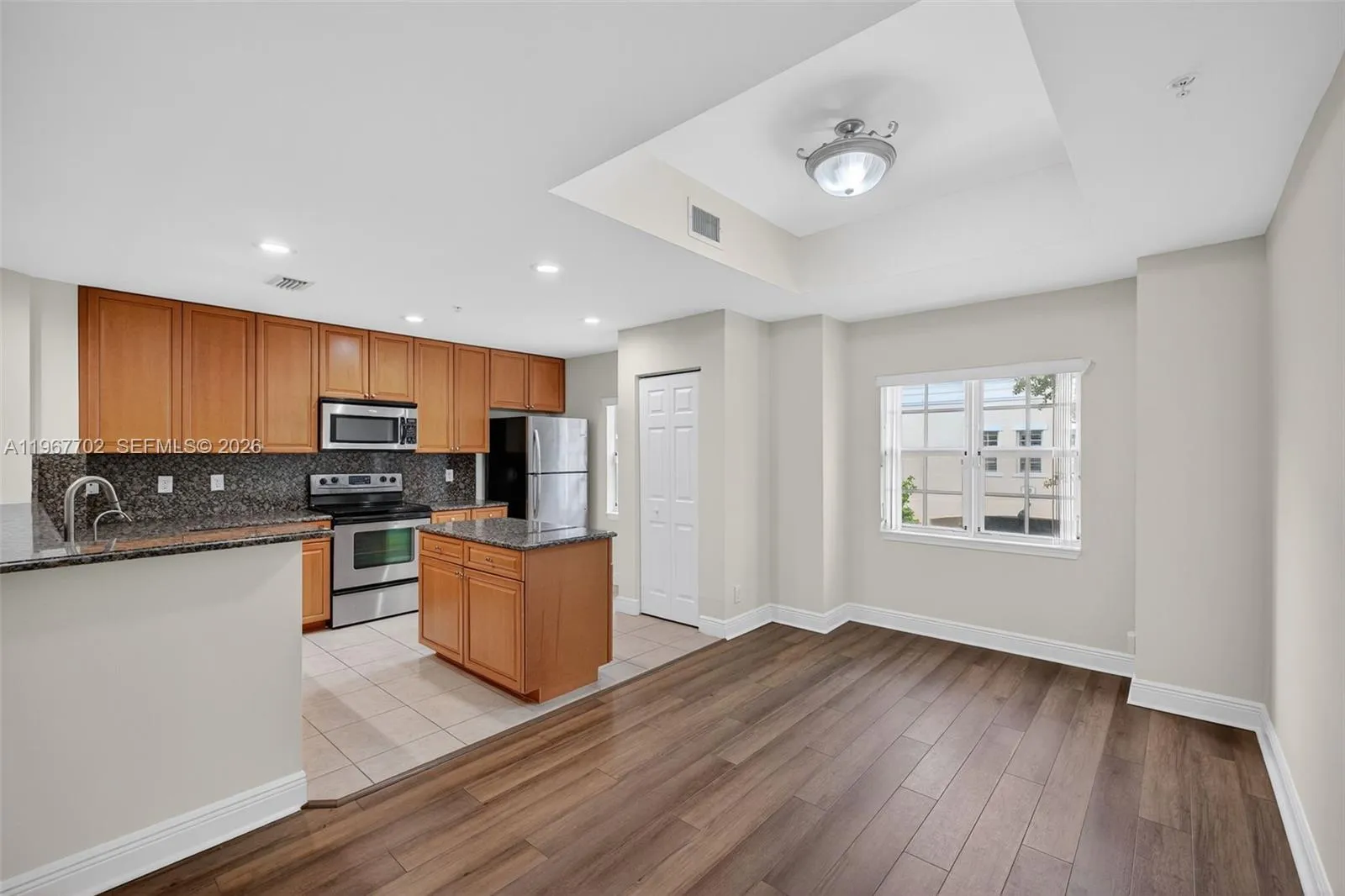 617 Sw 1st Ave, Pompano Beach, Florida 33060, Pompano Beach, Florida 33060, 3 Bedrooms Bedrooms, ,2 BathroomsBathrooms,Residential,For Sale,617 Sw 1st Ave, Pompano Beach, Florida 33060,A11967702