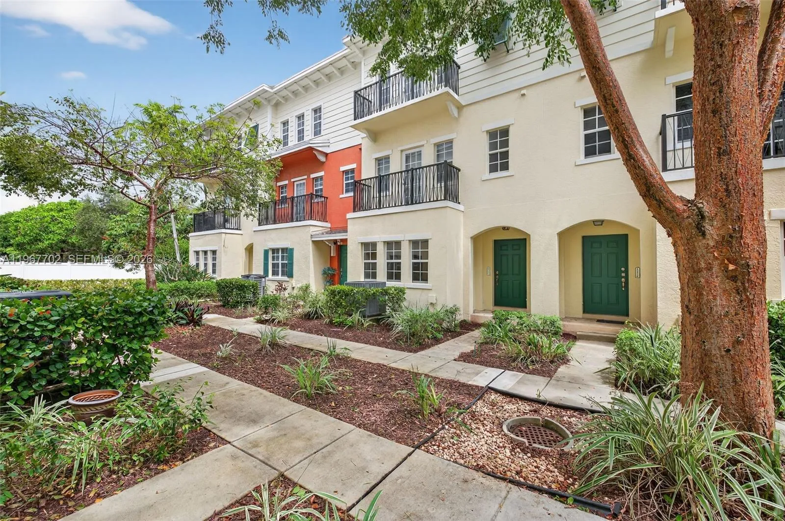 617 Sw 1st Ave, Pompano Beach, Florida 33060, Pompano Beach, Florida 33060, 3 Bedrooms Bedrooms, ,2 BathroomsBathrooms,Residential,For Sale,617 Sw 1st Ave, Pompano Beach, Florida 33060,A11967702