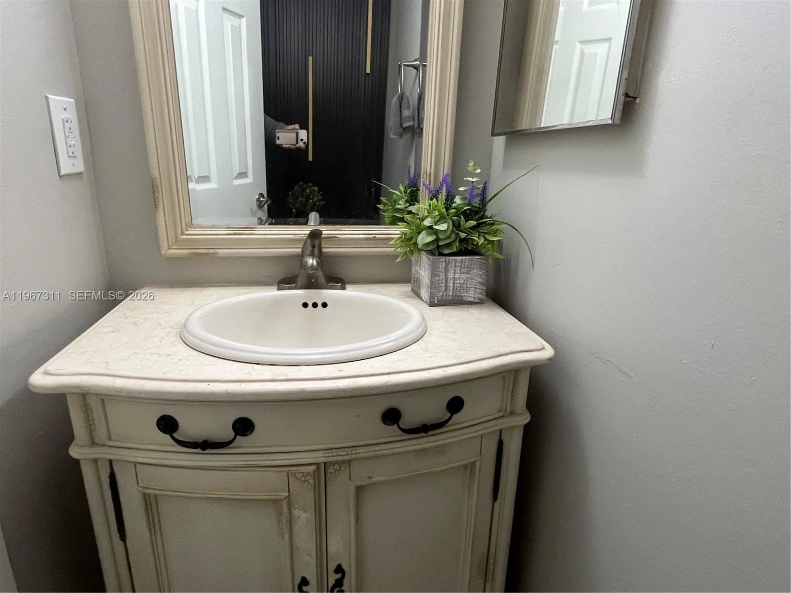 5150 Lake Loop Rd, Cooper City, Florida 33330, Cooper City, Florida 33330, 3 Bedrooms Bedrooms, ,2 BathroomsBathrooms,Residential Lease,For Rent,5150 Lake Loop Rd, Cooper City, Florida 33330,A11967311