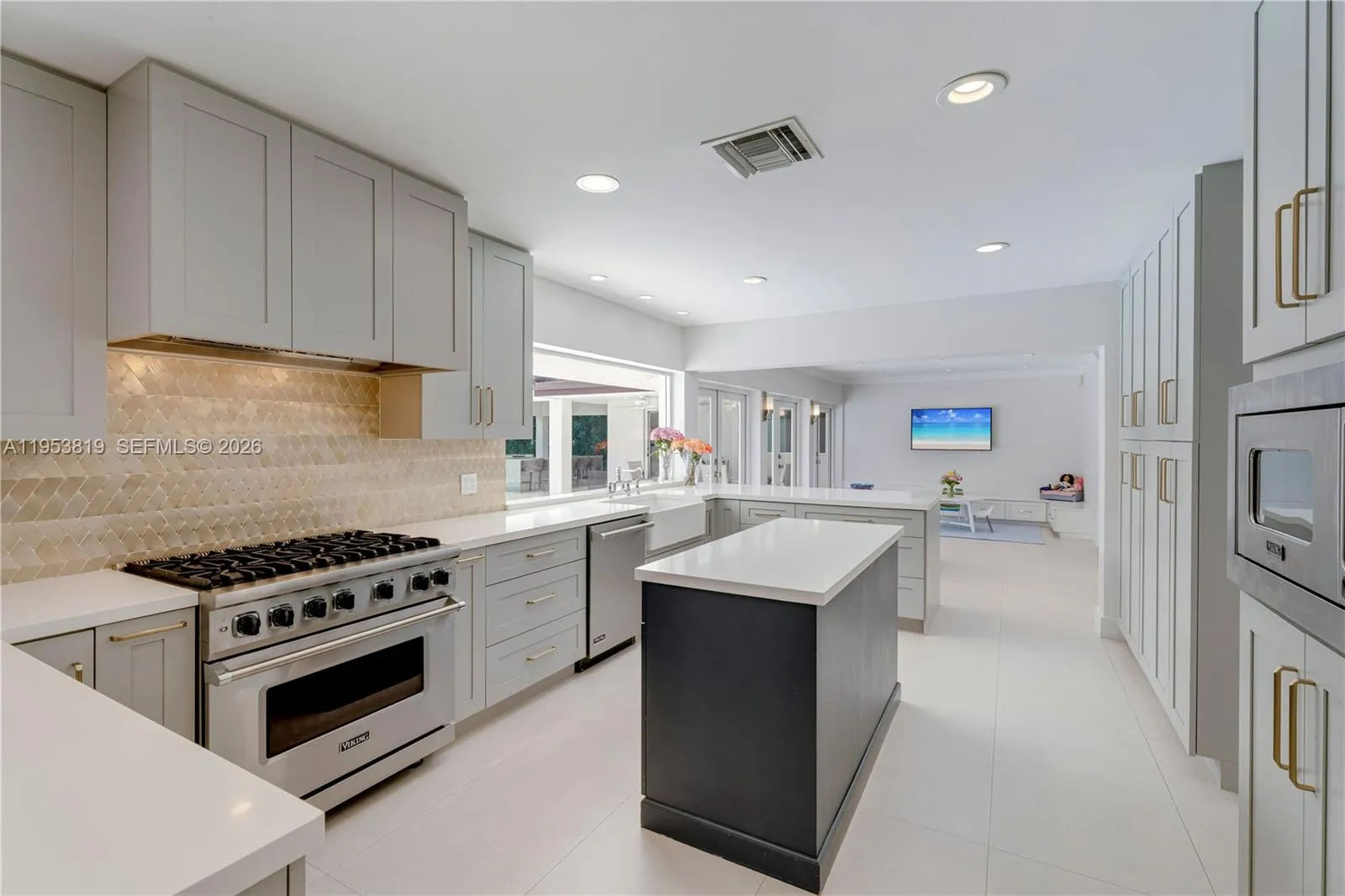 6700 Sw 117th St, Pinecrest, Florida 33156, Pinecrest, Florida 33156, 5 Bedrooms Bedrooms, ,4 BathroomsBathrooms,Residential,For Sale,6700 Sw 117th St, Pinecrest, Florida 33156,A11953819