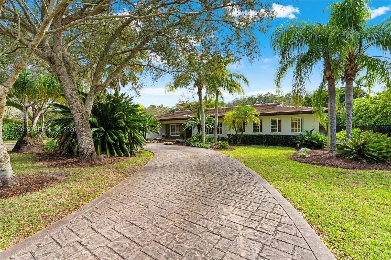 6700 Sw 117th St, Pinecrest, Florida 33156, Pinecrest, Florida 33156, 5 Bedrooms Bedrooms, ,4 BathroomsBathrooms,Residential,For Sale,6700 Sw 117th St, Pinecrest, Florida 33156,A11953819