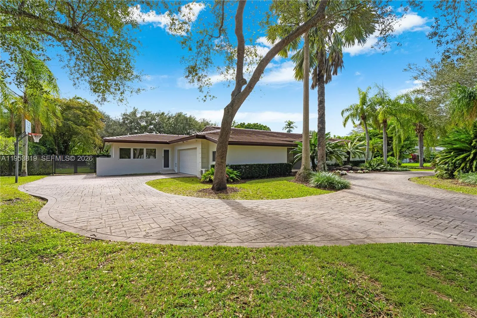 6700 Sw 117th St, Pinecrest, Florida 33156, Pinecrest, Florida 33156, 5 Bedrooms Bedrooms, ,4 BathroomsBathrooms,Residential,For Sale,6700 Sw 117th St, Pinecrest, Florida 33156,A11953819