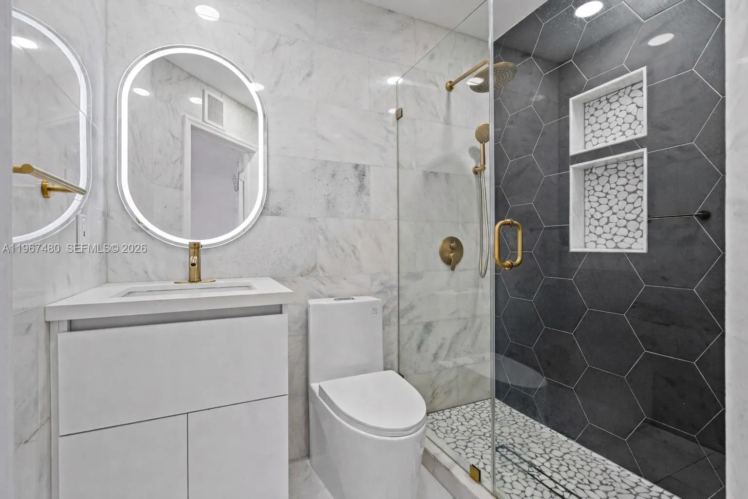 5725 Nw 114th Path, Doral, Florida 33178, Doral, Florida 33178, 3 Bedrooms Bedrooms, ,2 BathroomsBathrooms,Residential,For Sale,5725 Nw 114th Path, Doral, Florida 33178,A11967480
