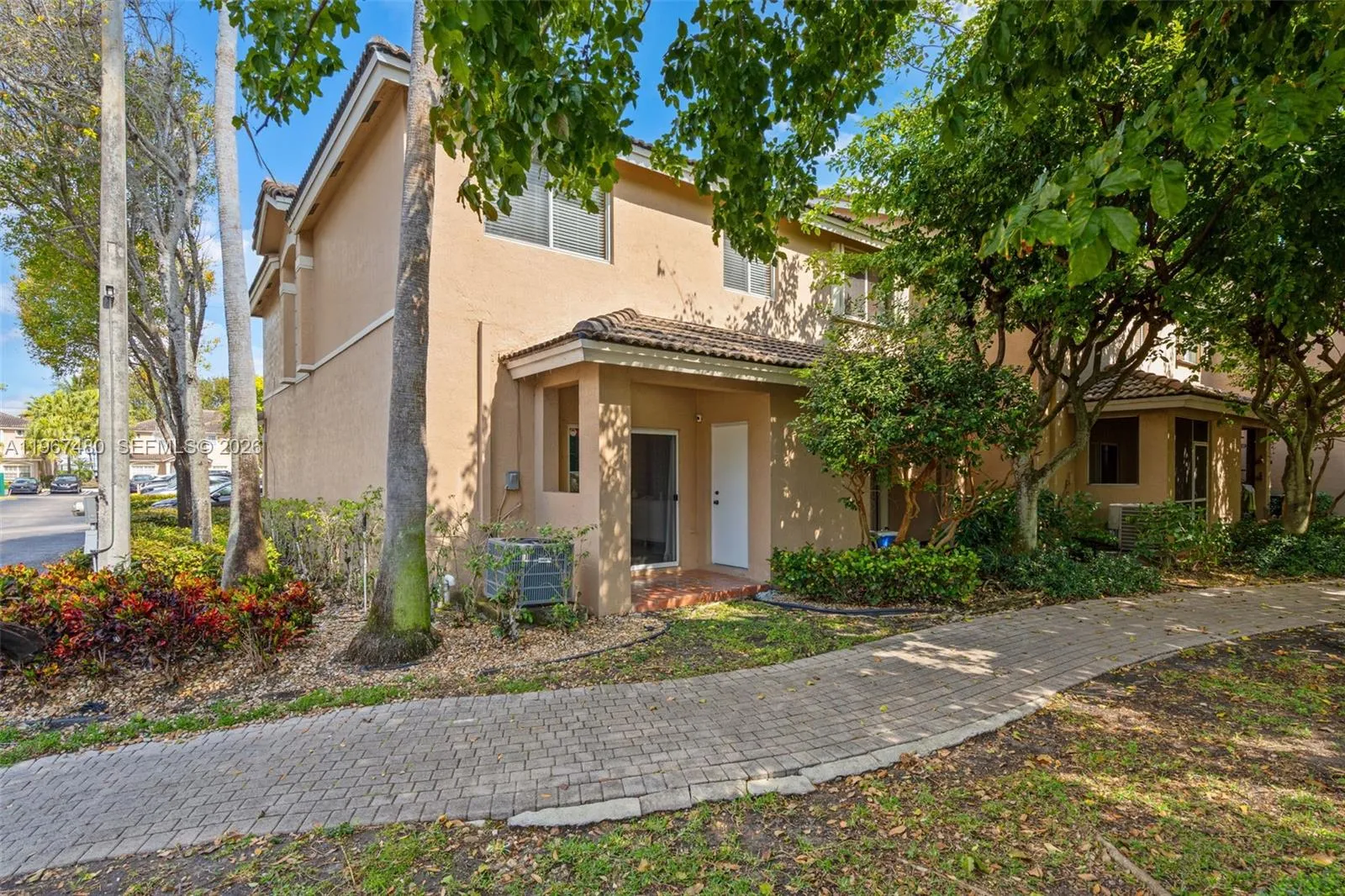 5725 Nw 114th Path, Doral, Florida 33178, Doral, Florida 33178, 3 Bedrooms Bedrooms, ,2 BathroomsBathrooms,Residential,For Sale,5725 Nw 114th Path, Doral, Florida 33178,A11967480