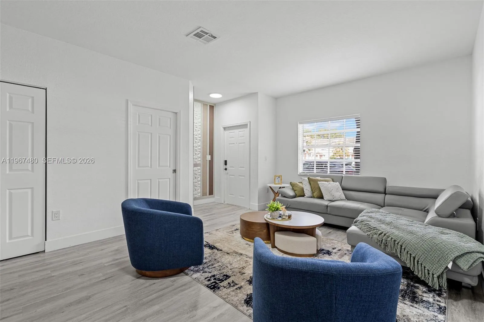5725 Nw 114th Path, Doral, Florida 33178, Doral, Florida 33178, 3 Bedrooms Bedrooms, ,2 BathroomsBathrooms,Residential,For Sale,5725 Nw 114th Path, Doral, Florida 33178,A11967480