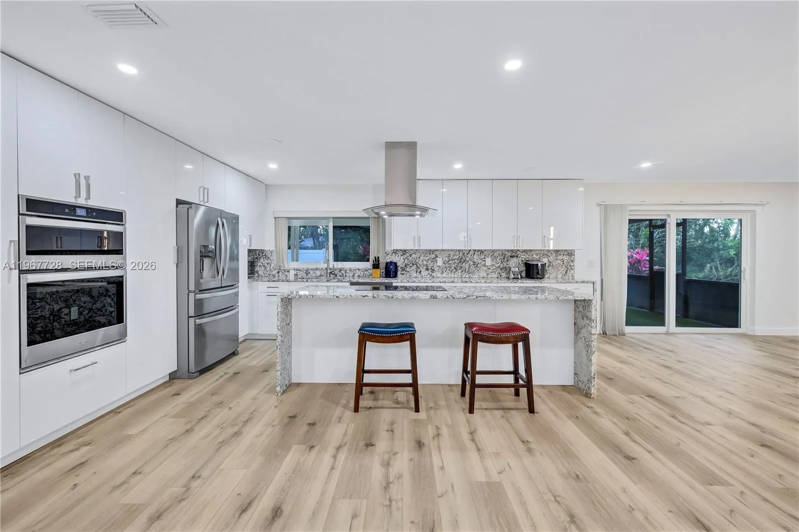 3211 Calle Largo Dr, Hollywood, Florida 33021, Hollywood, Florida 33021, ,Commercial Sale,For Sale,3211 Calle Largo Dr, Hollywood, Florida 33021,A11967728