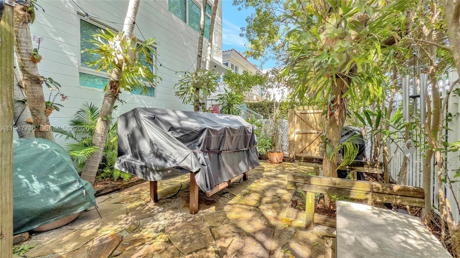 734 Michigan Ave, Miami Beach, Florida 33139, Miami Beach, Florida 33139, ,Residential Income,For Sale,734 Michigan Ave, Miami Beach, Florida 33139,A11967730