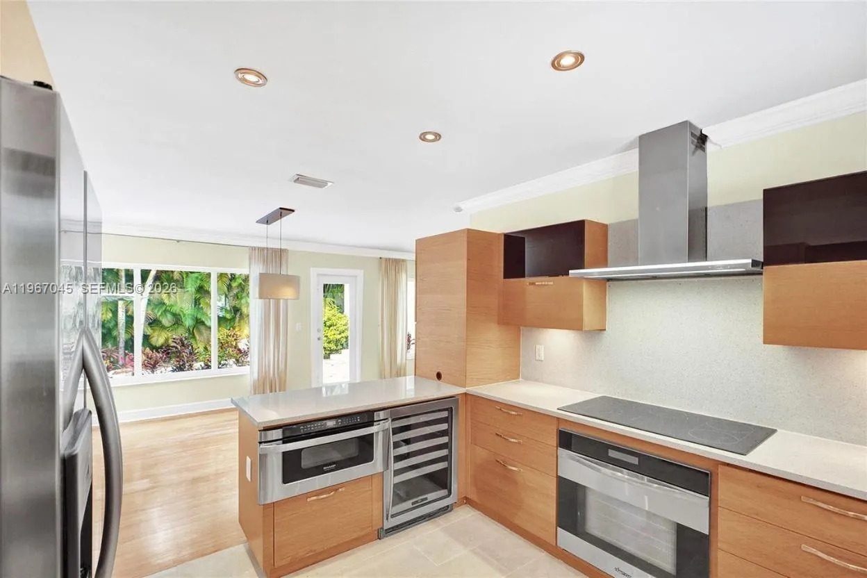 High End Appliances