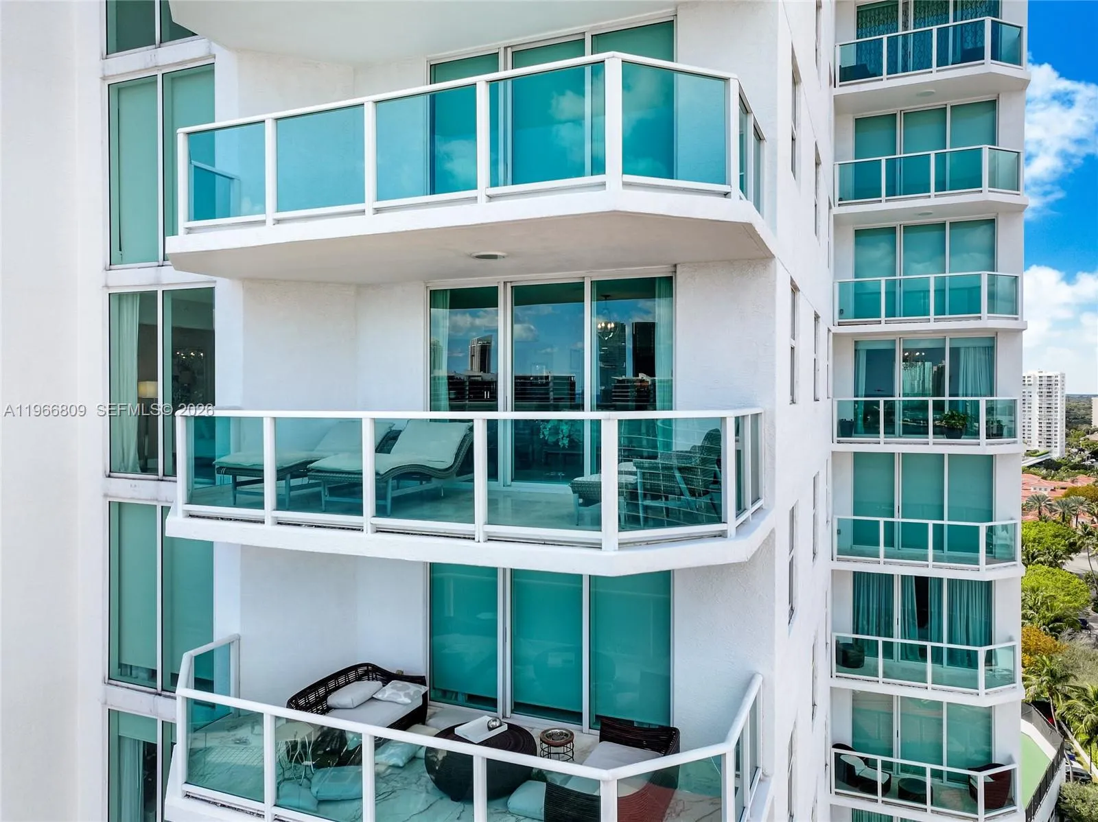 3301 Ne 183rd St 1701, Aventura, Florida 33160, Aventura, Florida 33160, 4 Bedrooms Bedrooms, ,4 BathroomsBathrooms,Residential Lease,For Rent,3301 Ne 183rd St 1701, Aventura, Florida 33160,A11966809