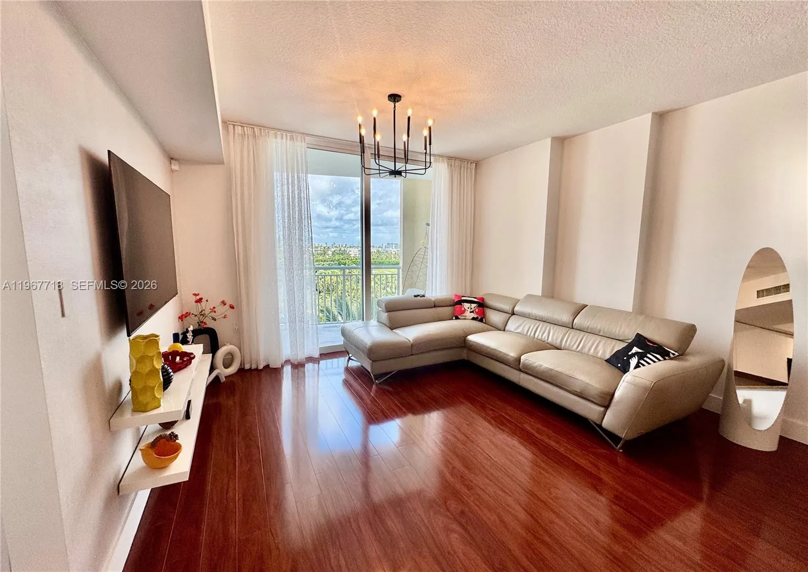 1745 E Hallandale Beach Blvd 501w, Hallandale Beac, Hallandale Beach, Florida 33009, 1 Bedroom Bedrooms, ,1 BathroomBathrooms,Residential,For Sale,1745 E Hallandale Beach Blvd 501w, Hallandale Beac,A11967718