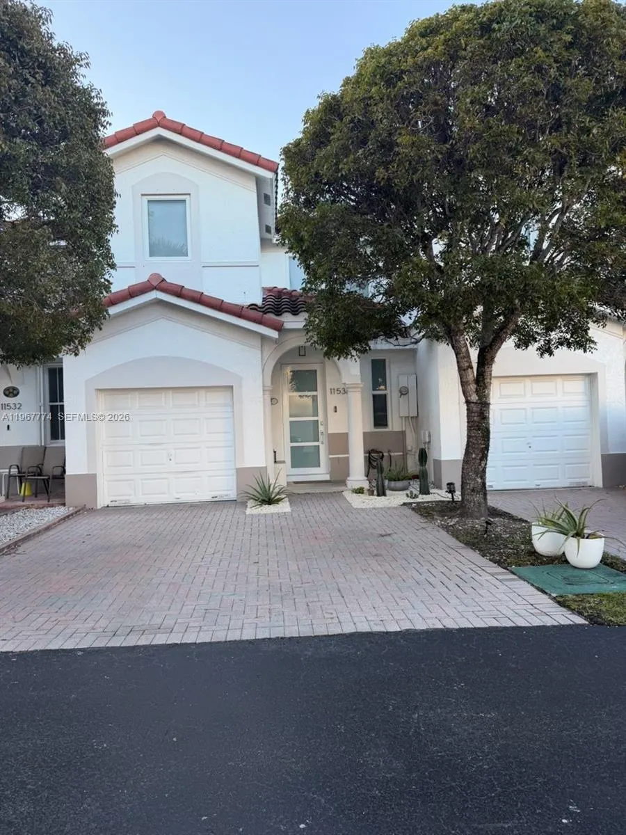 11536 Nw 43rd Ter, Doral, Florida 33178, Doral, Florida 33178, 3 Bedrooms Bedrooms, ,2 BathroomsBathrooms,Residential,For Sale,11536 Nw 43rd Ter, Doral, Florida 33178,A11967774