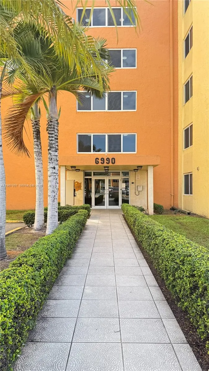 6990 Nw 186th St 4-215a, Hialeah, Florida 33015, Hialeah, Florida 33015, 1 Bedroom Bedrooms, ,1 BathroomBathrooms,Residential Lease,For Rent,6990 Nw 186th St 4-215a, Hialeah, Florida 33015,A11967807