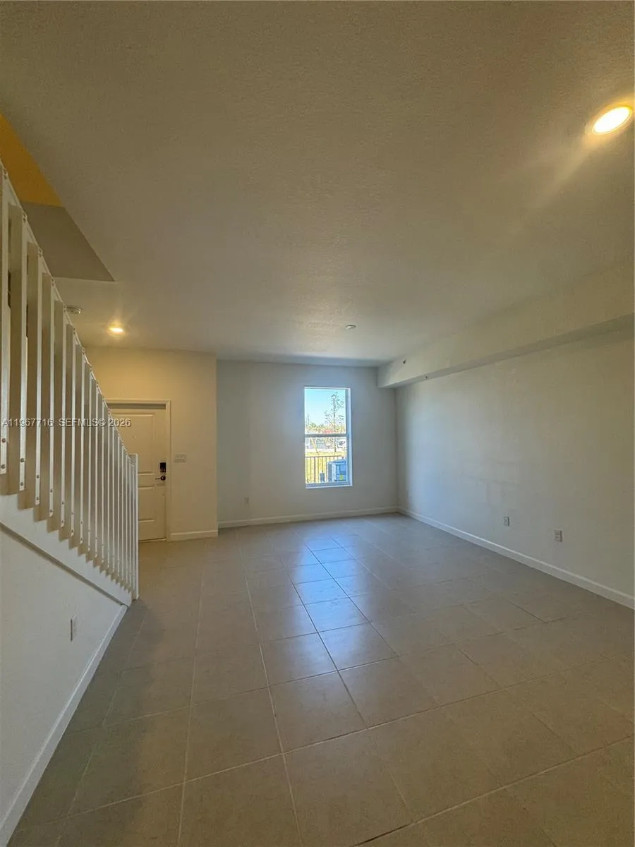 12420 Sw 248 St 4, Miami, Florida 33032, Miami, Florida 33032, 3 Bedrooms Bedrooms, ,2 BathroomsBathrooms,Residential Lease,For Rent,12420 Sw 248 St 4, Miami, Florida 33032,A11967716