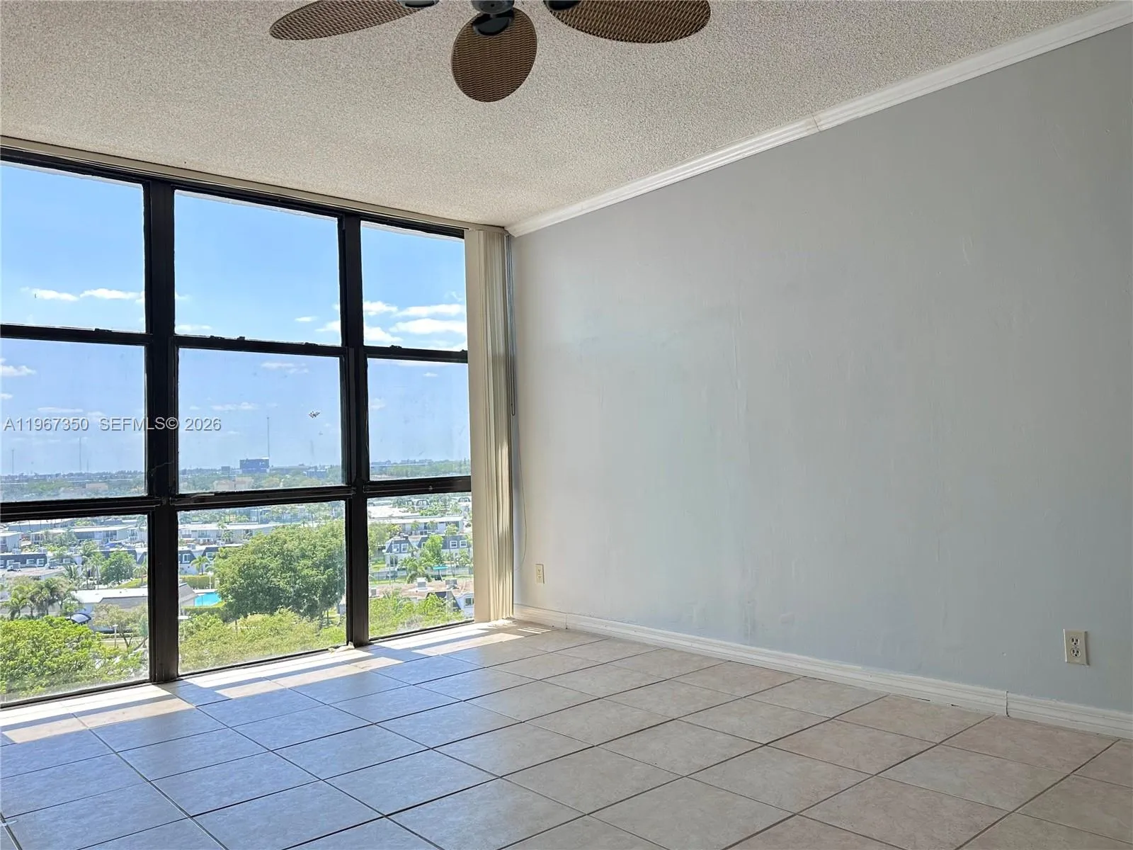 800 Parkview Dr 1007, Hallandale Beach, Florida 33, Hallandale Beach, Florida 33009, 2 Bedrooms Bedrooms, ,2 BathroomsBathrooms,Residential Lease,For Rent,800 Parkview Dr 1007, Hallandale Beach, Florida 33,A11967350