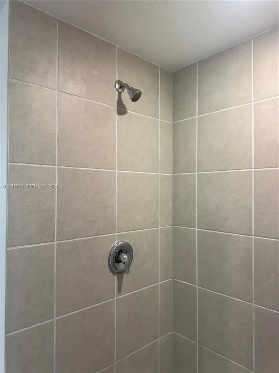 12420 Sw 248 St 7, Miami, Florida 33032, Miami, Florida 33032, 3 Bedrooms Bedrooms, ,2 BathroomsBathrooms,Residential Lease,For Rent,12420 Sw 248 St 7, Miami, Florida 33032,A11967733