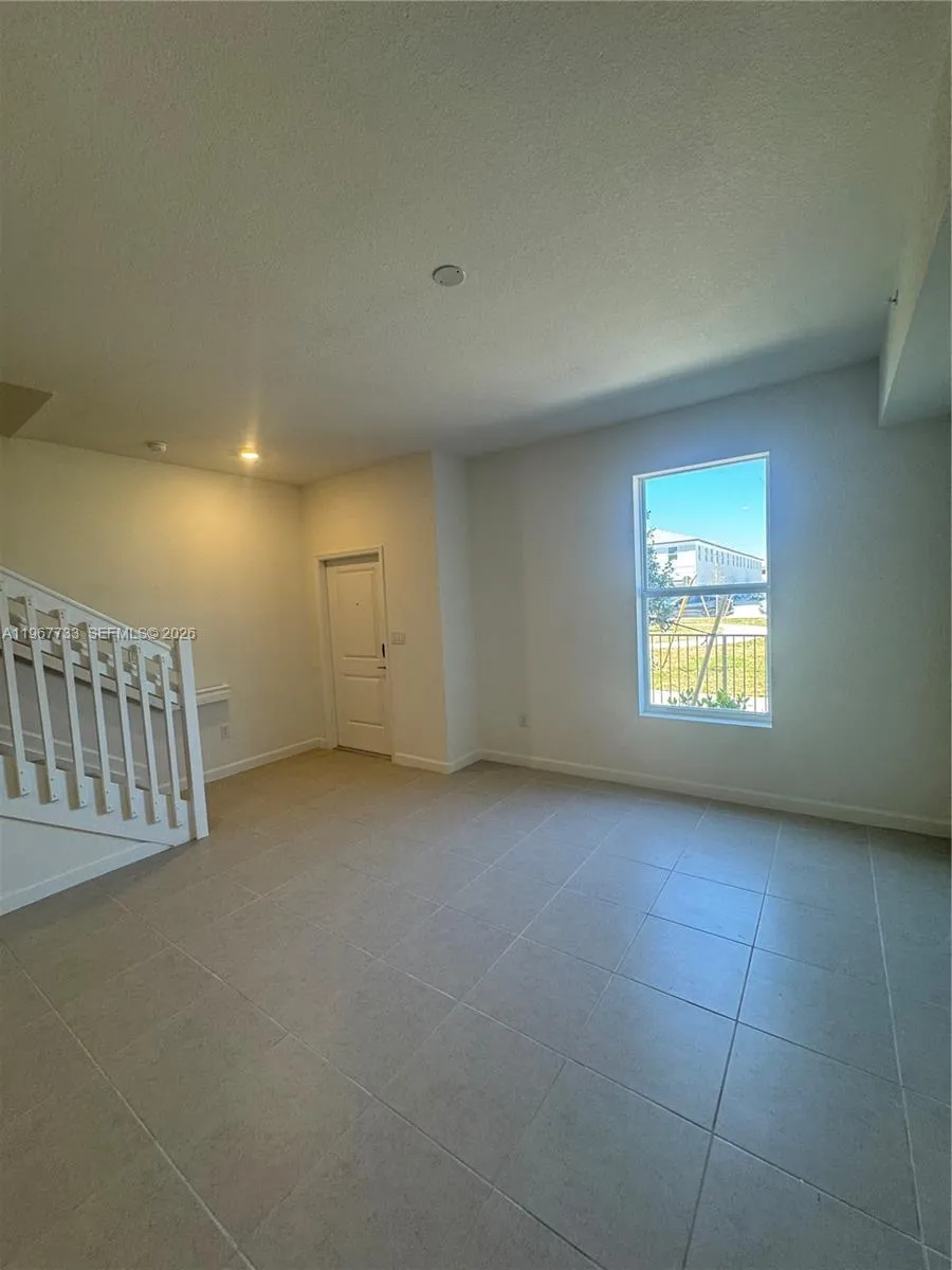 12420 Sw 248 St 7, Miami, Florida 33032, Miami, Florida 33032, 3 Bedrooms Bedrooms, ,2 BathroomsBathrooms,Residential Lease,For Rent,12420 Sw 248 St 7, Miami, Florida 33032,A11967733