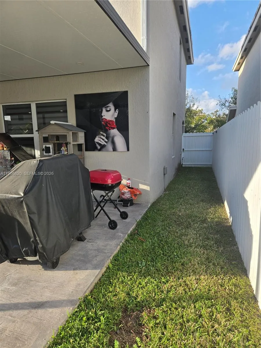 613 Ne 5th Way, Florida City, Florida 33034, Florida City, Florida 33034, 4 Bedrooms Bedrooms, ,2 BathroomsBathrooms,Residential,For Sale,613 Ne 5th Way, Florida City, Florida 33034,A11966620